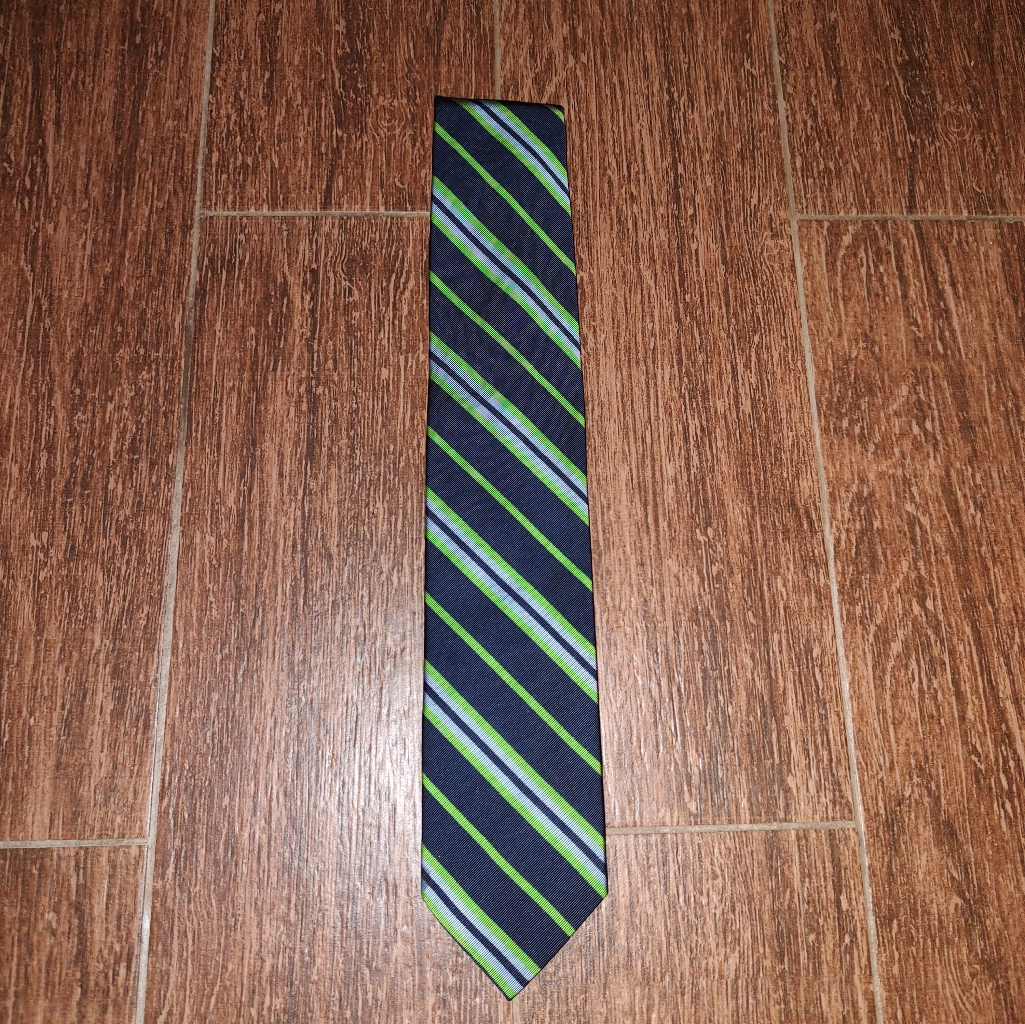 Peter Millar Hand Folded Pure Silk Mens Tie